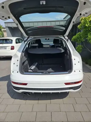 Audi Q3 S line TFSI 1,4 Bild 3