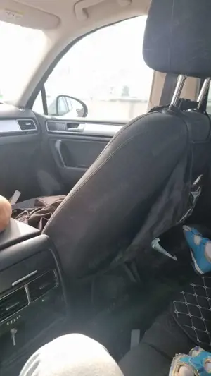 Volkswagen Touareg 3.0 V6 TDI SCR Blue Motion DPF Automatik Bild 3