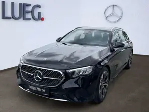 Mercedes-Benz E 220 d T AVANTGARDE-ADVANCED+PANODACH+AHK+LED