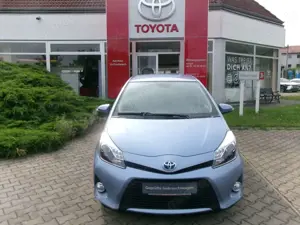 Toyota Yaris Hybrid 1.5 VVT-i Club Bild 2