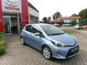 Toyota Yaris Hybrid 1.5 VVT-i Club Bild 3