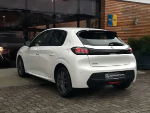 Peugeot 208 Active Pack Kamera/LED/SHZ Bild 5