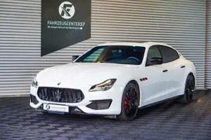 Maserati Quattroporte 3.8 V8 GTS TROFEO OPTIK/RFK/PDC