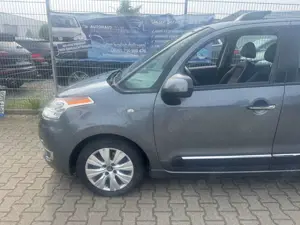 Citroen C3 Picasso Exclusive 1.6 |KLIMAAUT|PDC|2.HAND| Bild 3