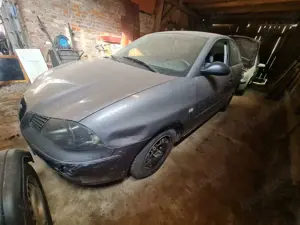 SEAT Ibiza Ibiza 3-Türer 1.4 16V Bild 4
