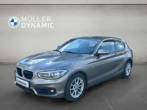 BMW 118 d SPORT LINE LED NAVI HIFI TEMPOMAT SHZ