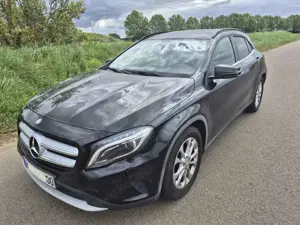 Mercedes-Benz GLA 200 GLA Diesel CDI 7G-DCT Edition 1