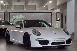Porsche 911 Carrera S Chrono/PDC/Servo+/Navi
