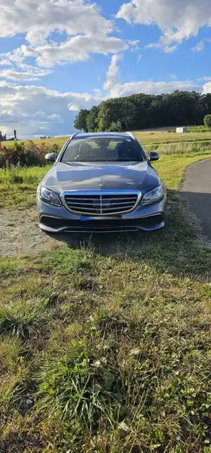 Mercedes-Benz E 400 d 4Matic T 9G-TRONIC Exclusive