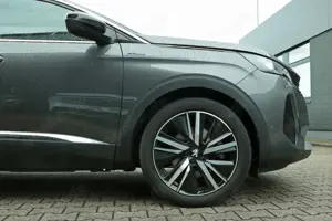 Peugeot 3008 1,6 Plug In Hybrid 225 GT Pack EAT8 Sitzh./ Navi/ Bild 5
