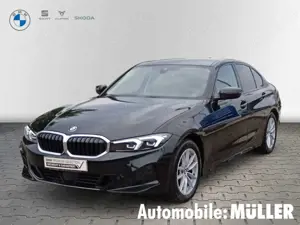 BMW 318 i Limousine AHK+NAVI+MEMORY SITZE+LED+ACC+KAMERA+S