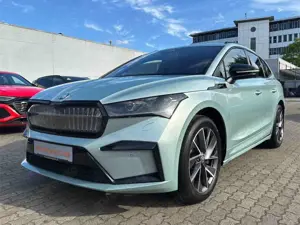 Skoda Enyaq 80 x Sportline ACC AHK DCC HuD PANO WP 20Z