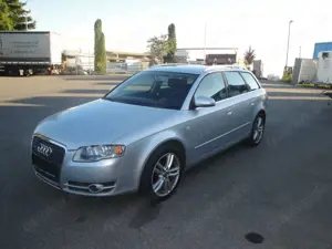 Audi A4 Avant 3.0 TDI DPF quattro tiptronic