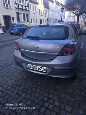 Opel Astra 1.9 CDTI DPF Sport Bild 5