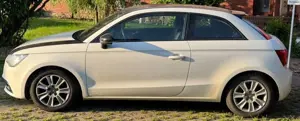 Audi A1 A1 1.2 TFSI Attraction Bild 2