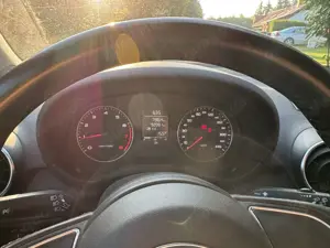 Audi A1 A1 1.2 TFSI Attraction Bild 3