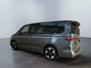 Volkswagen T7 Multivan Style lang 2.0TDI DSG AHK Standheiz