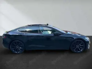 Tesla Model S 100D Allradantrieb Bild 3