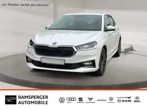 Skoda Fabia 1.0 TSI DSG Style GRA LED Navi Kamera PDC