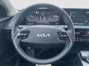 Kia EV6 Kia EV6 58 kWh 125 kW Heckantrieb Wärmepumpe Bild 5
