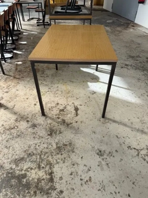 Tisch, Schreibtisch, Basteltisch