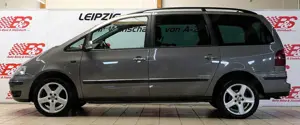 Volkswagen Sharan 1.8T United *PDC*TEL*NAV*SHZ*GSD* Bild 2