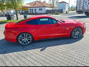 Ford Mustang Mustang 5.0 Ti-VCT V8 Aut. GT Bild 3