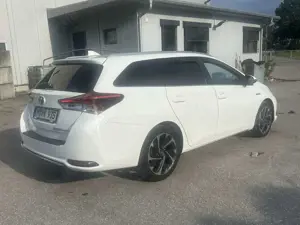 Toyota Auris Auris 1.8 VVT-i Hybrid Design Edition Bi-LED Bild 5