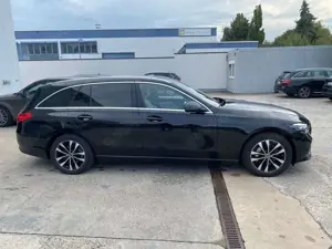 Mercedes-Benz C 300 de T 4M Avantg*ADV PLUS*55KW LADE*AHK*DIS Bild 3