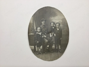 Fotografie Alt Antik Preußischer Soldat mit Familie um 1910