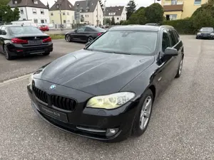 BMW 525 d xDrive Tour / PANO / NAVI-PROF / XENON Bild 3