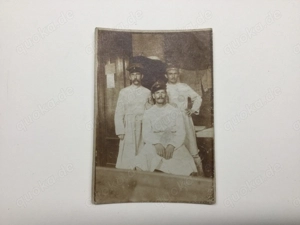 Soldaten in Nachthemden WK1 Foto Antik 