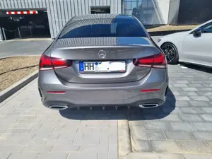 Mercedes-Benz A 180 A 180 d 7G-DCT AMG Line