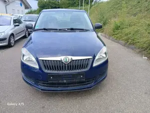 Skoda Fabia 1.2 Kunden Auftrag Neu TÜV Neu Inspektion Garantie