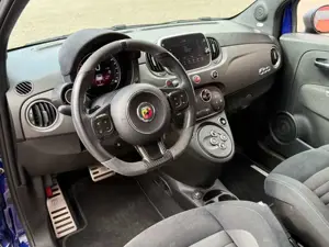 Abarth 595C COMPETIZIONE, AUTOMATIK, BEATS AUDIO Bild 4