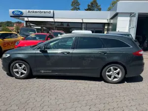 Ford Mondeo Turnier Titanium AWD *Schalter*