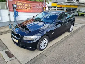 BMW 320 320d xDrive Touring+Xenon*AHK*Comfortpaket