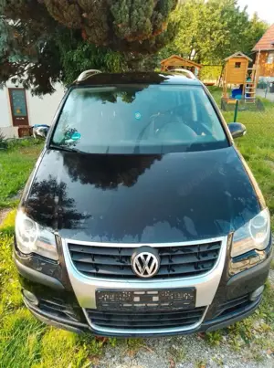 Volkswagen Cross Touran 1.4 TSI umfangreiche Ausstattung,vielen Neuteilen