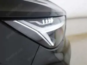 Volvo XC40 Core*ACC*BLIS*360°KAM*SH*LH Bild 4