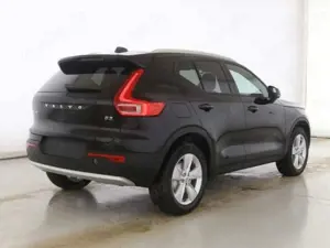 Volvo XC40 Core*ACC*BLIS*360°KAM*SH*LH Bild 2