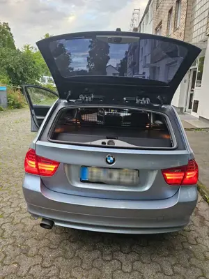 BMW 320 3er Touring Diesel 320d DPF Touring Aut. Bild 5