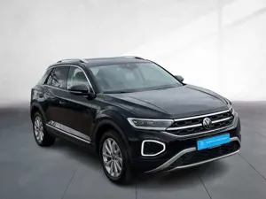 Volkswagen T-Roc 1.5 TSI DSG Style AHZV LED Navi PDC DAB Bild 5