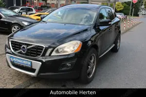 Volvo XC60 2.4 D *Momentum AWD*AUTOMATIK*NAVI*AHK*