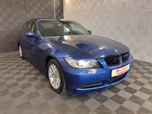 BMW 318 i Lim.*ADVANTAGE*TEMPO-PDC-KLIMA-XENON-SHZ-LM