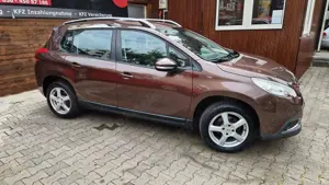 Peugeot 2008 Automatik, Start-Stop, PDC, SHZ, Tempomat Bild 3