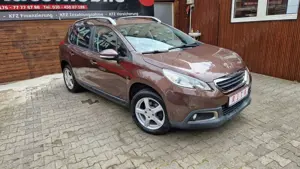 Peugeot 2008 Automatik, Start-Stop, PDC, SHZ, Tempomat Bild 2