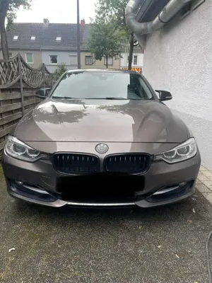 BMW 320 320i Sport Line