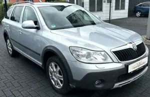 Skoda Octavia 2.0 TDI Combi Scout 4X4 Xenon|Klima