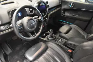 MINI Cooper Countryman MINI YOURS*LED*PANO*KESSY* Bild 2