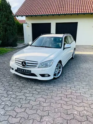 Mercedes-Benz C 220 AMG